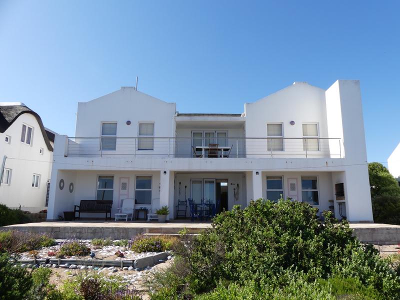 To Let 3 Bedroom Property for Rent in Golden Mile Western Cape